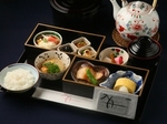 iri-breakfast1.jpg