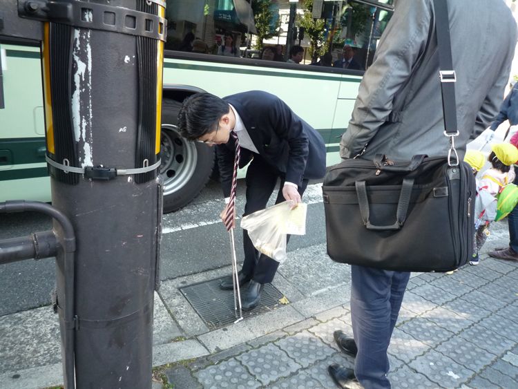 清掃活動の様子